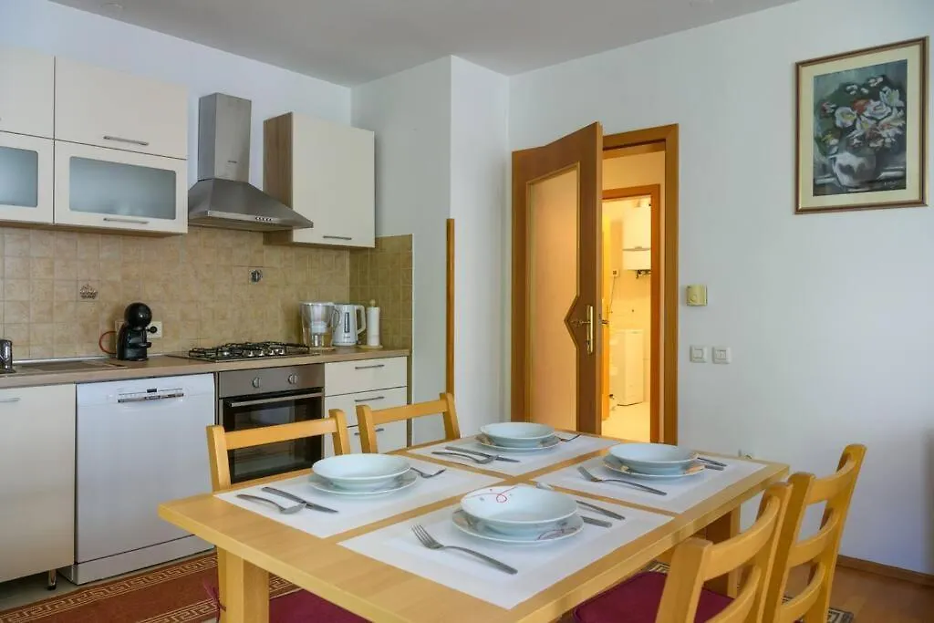 Apartment Sunce Pula